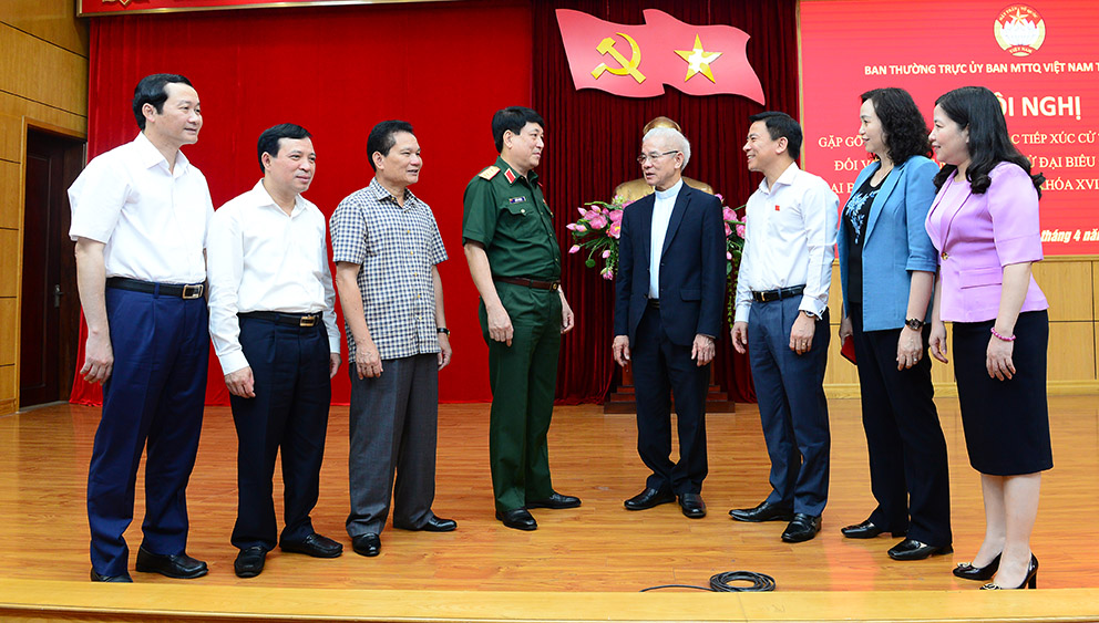 Phấn đấu đến năm 2025 đưa Thanh Hóa vào nhóm các tỉnh dẫn đầu cả nước